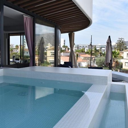 Luxury Complex Beachfront Apartment, Infinity Pool, Sauna, Gym And Large Terrace Torremolinos Exterior photo